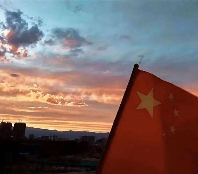 小猪佩奇找蛋糕