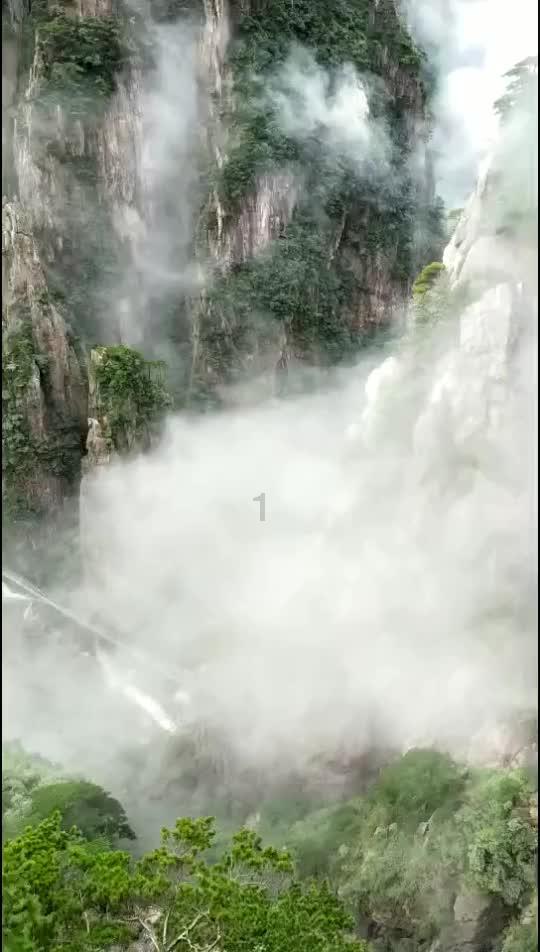 逃离诡异的古庙
